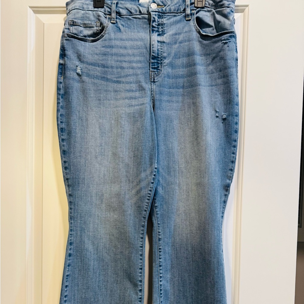 Studio Blue Women’s Boot Cut Jeans - Light Blue